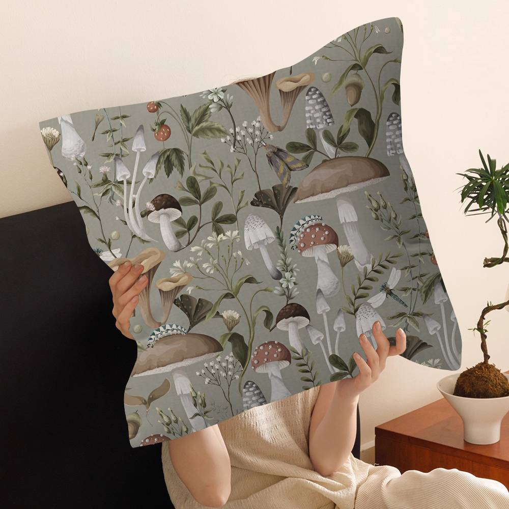 Hot Selling Squirrel Mushroom Cushion Cover Decorative Pillow Sofa Home Decor Case Pillow Cases
