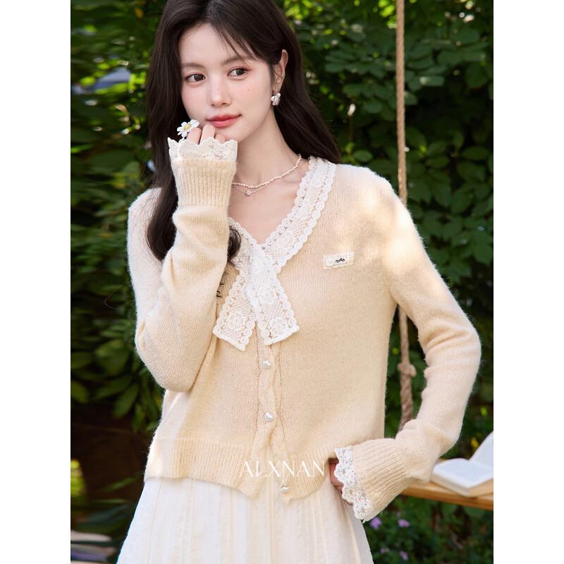 Lu Xiangnan Women s Tender Yellow Knitted Sweater M