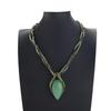 Collana Etnica Boho da Donna con Ciondolo Geometrico a Goccia e Pendente in Resina