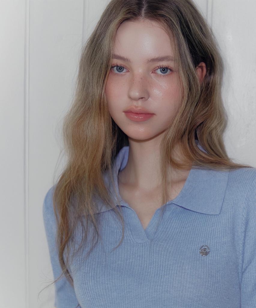 Teuwi Lildin Open Collar Short Sleeve Knit