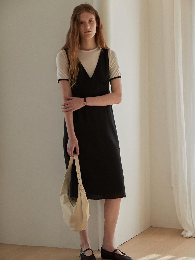 B Muse Mansion V-Neck Layered Dress - Black