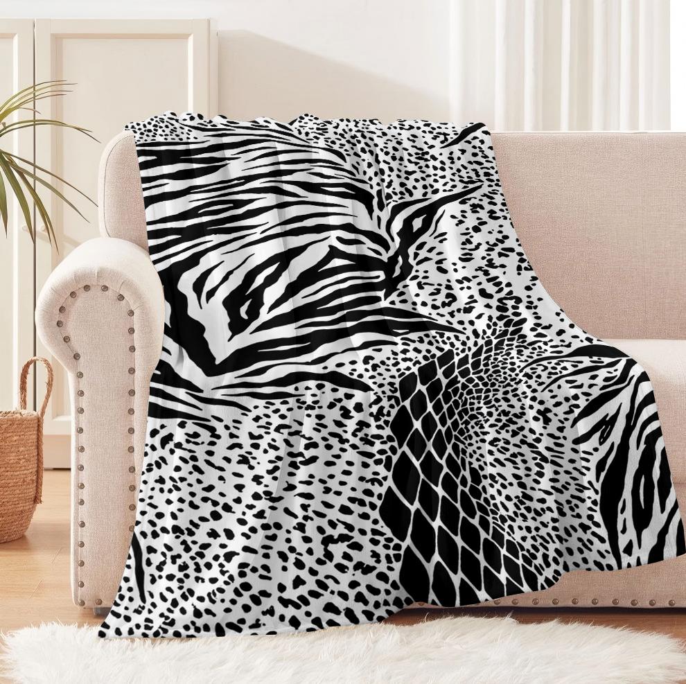 1PC Leopard pattern Cheetah arts Pink Blanket Flannel Thin blankets for Home Office Travel Camping Perfect gifts four season use