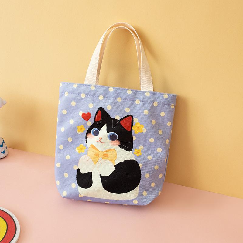 Original cartoon gift bag, cute handbag, birthday gift, Bao Ma hand carry to work, lunch box bag, casual style