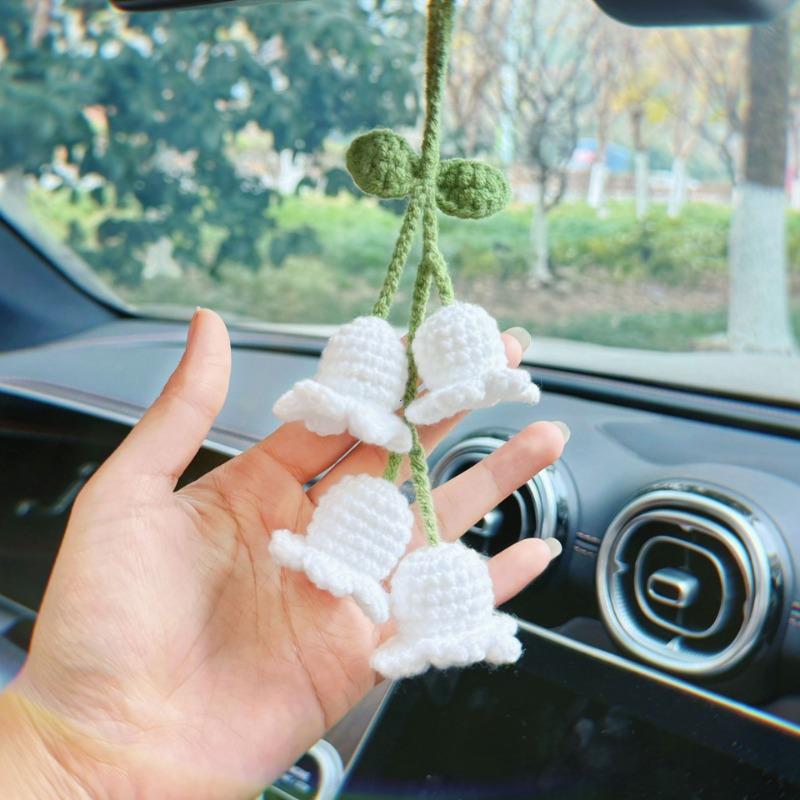 Cute Handmade Crochet Lily Flower Car Pendant Bluebell Flower Car Rearview Mirror Hanging Keychain Decoration Gift