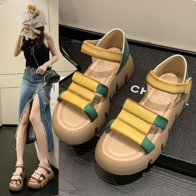 Fashion Roman Sandals Women's 2024 Summer New Platform Fashion Sole Sole Open Toe Beach Shoes Colored Thick Sole Sports Flat Sandals