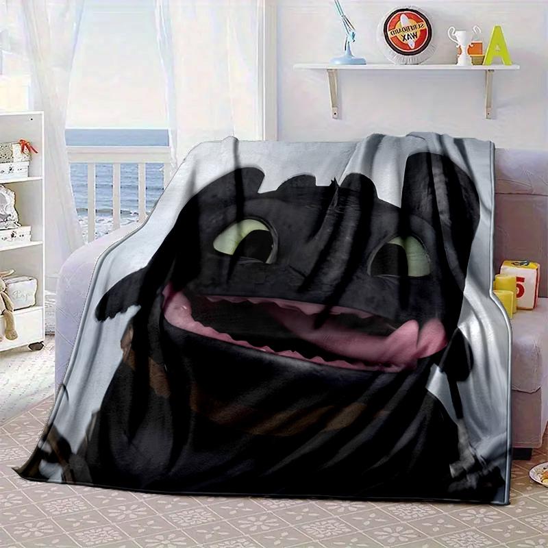 Dragon's Glimmering Fish Blanket Flannel Blanket for bed, sofa, Camping, Hiking, Picnic Essentials, gift for family Fan gifts