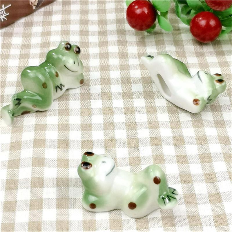 Set Of 5 Cartoon Tableware Rest Cute Animal Ceramic Chopsticks Holder Frog Table Ornament For Spoon Fork Brush