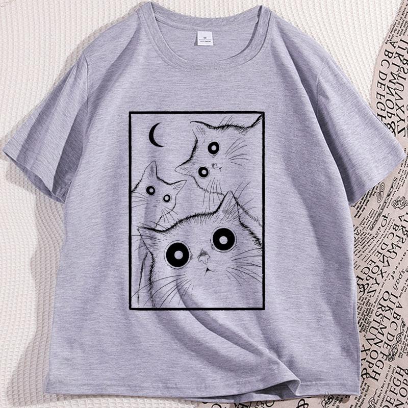 Vintage Black Cat Moon Tshirt Funny Cats Crewneck Retro Kitten  T Shirt Gothic Witchy Cat Lover Tshirt Streetwear Clothing