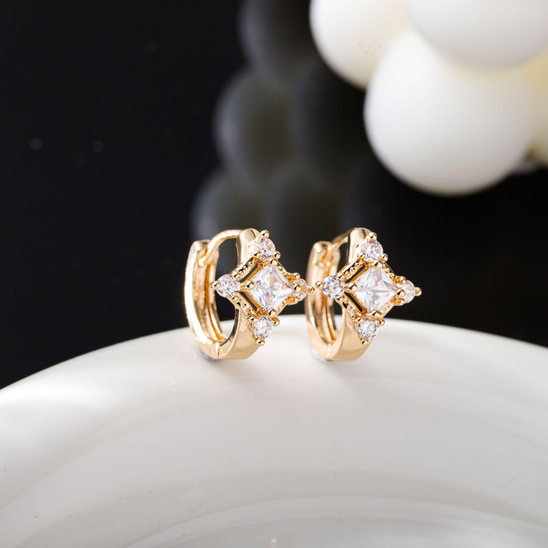 European and American INS Style Square Diamond Earrings - Shiny Copper-Plated Zircon Cross Star Micro-Inlaid Studs.