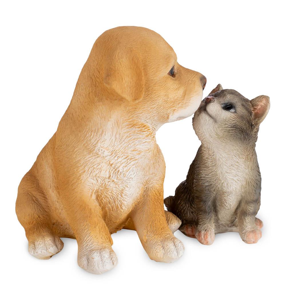 Cat and Dog Garden Sculptures Statues for Outdoor Patio Yard Lawn Home Decoration Animal Decorative Figurines Housewarming Gifts