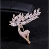 Crystal Animal Brooch Sika Deer Exquisite Super Shiny Jacket Coat Corsage Elk Pin with Accessories Women