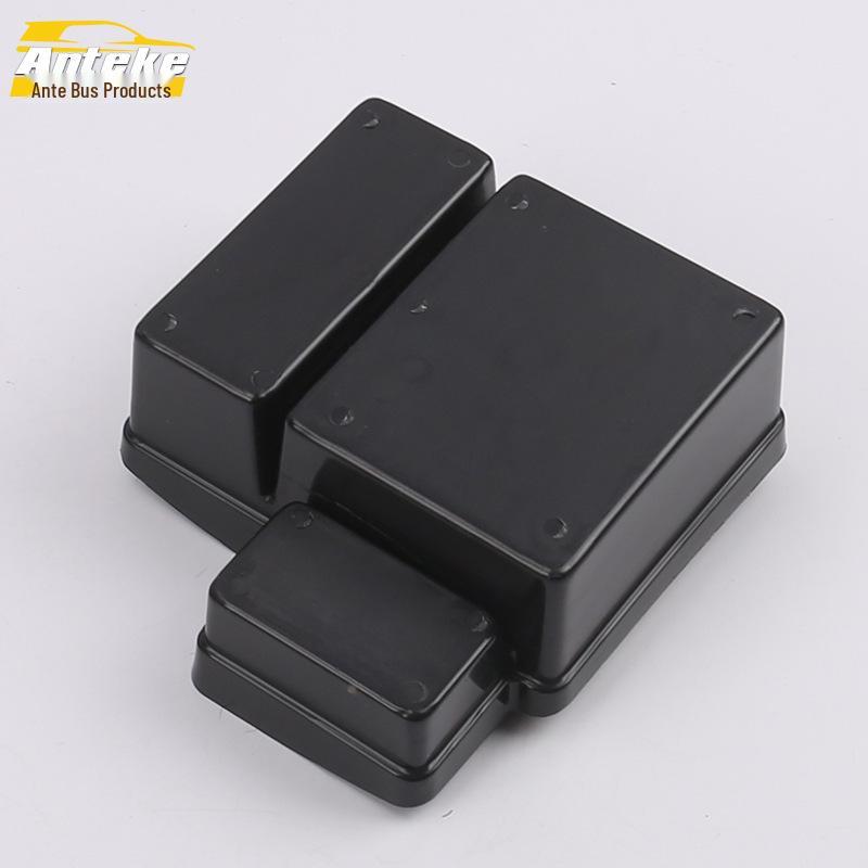 Qashqai 2016 Dekorační kryt a organizér středové úložné schránky