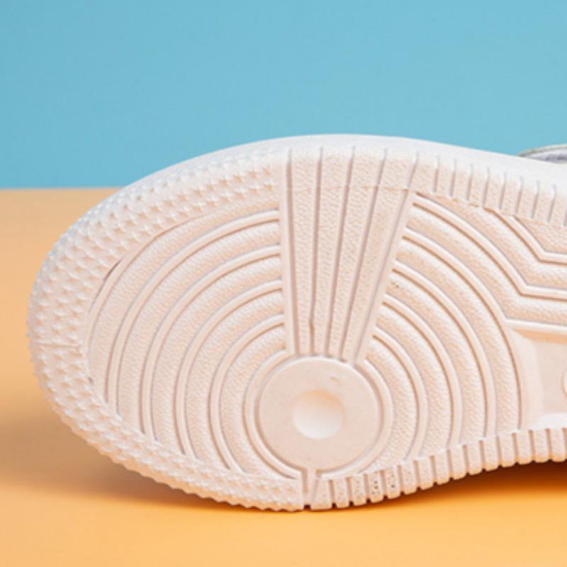 Jarní a podzimní kožené panelové boty chlapecké malé bílé boty nízké dívčí školní vystoupení korejská verze ležérní boty