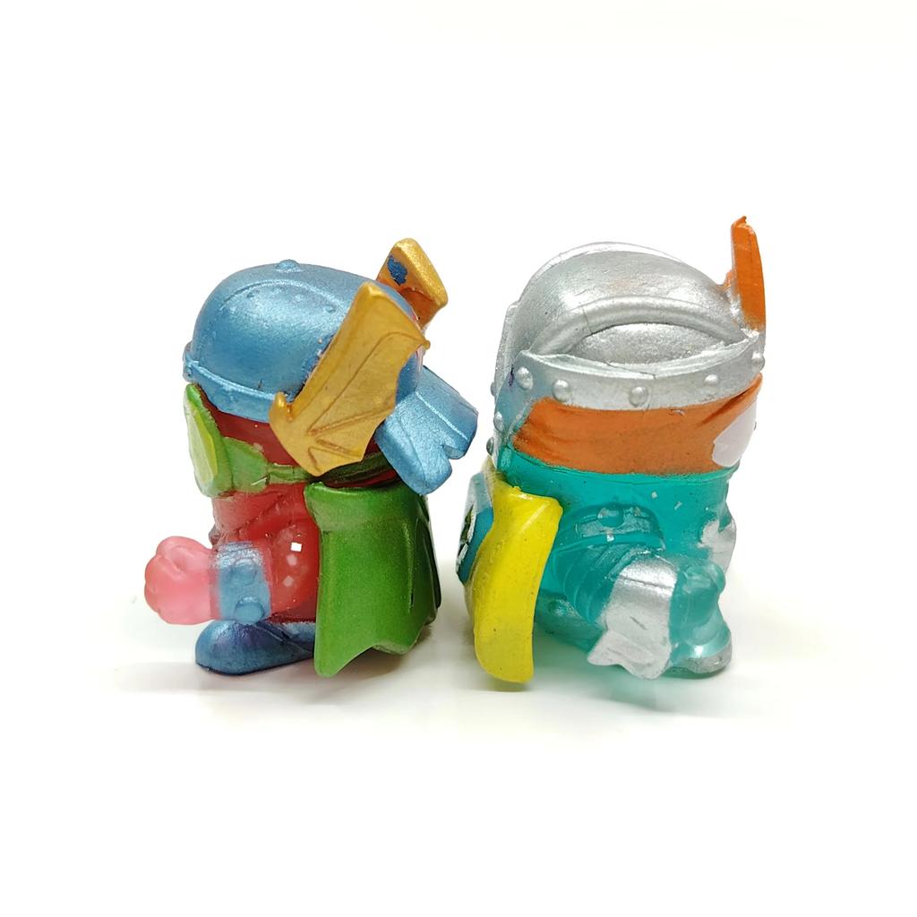 2pcs/set Superthings Ultra Rare Style Kids Kazoom And Fury Spanish Superzings Collection Toys For Boys Best Birthday Gift Kid Friendly Entertaining