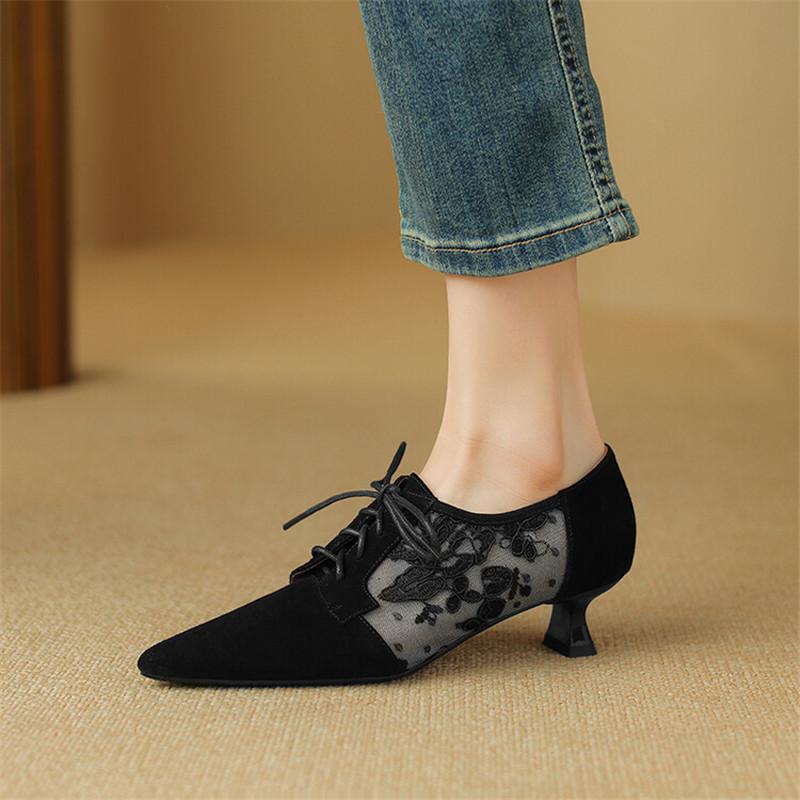 Fashion New Spring Sheep Suede Women Shoes French Retro Pointed Toe Women Pumps Embroidered Mesh Loafers Shoes for Women Ladies Shoes