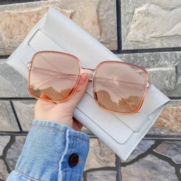New Gradient Eyeglasses Female Large Frame Retro Brand Designer Square Sunglasses Leisure Shades UV400