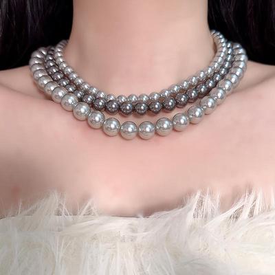Shijia Pearl Necklace: Luxurious Retro Niche Clavicle Chain with French Elegance for Mothers