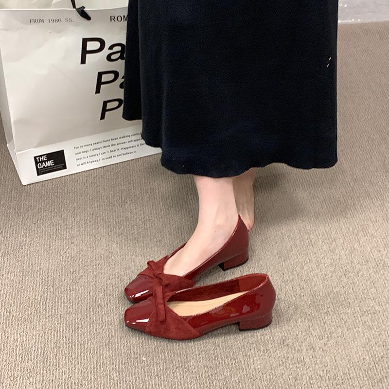 Gentle bow thick heel single shoes women s new commuter splicing temperament celebrity style middle heel shoes 35