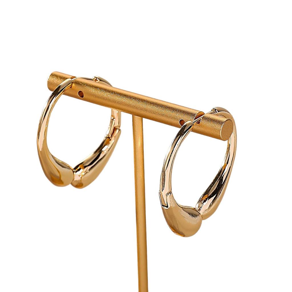 Romantic French Minimalist Copper-Plated Luxury Ear Hoops and Studs 2025