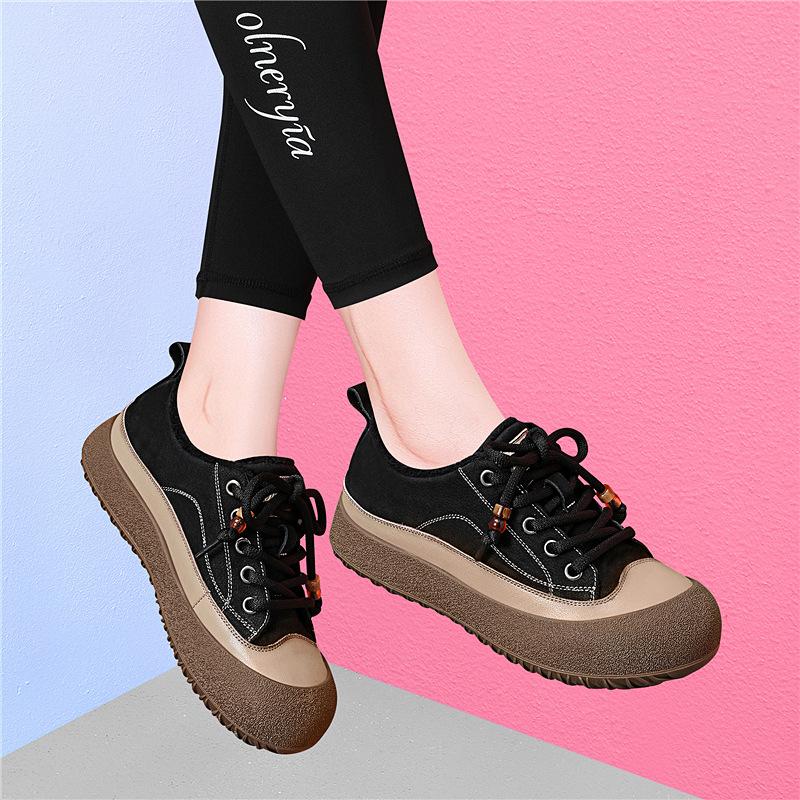 

Leather thick-soled velvet casual sports women s shoes autumn and winter new board shoes fashionable and versatile 35
