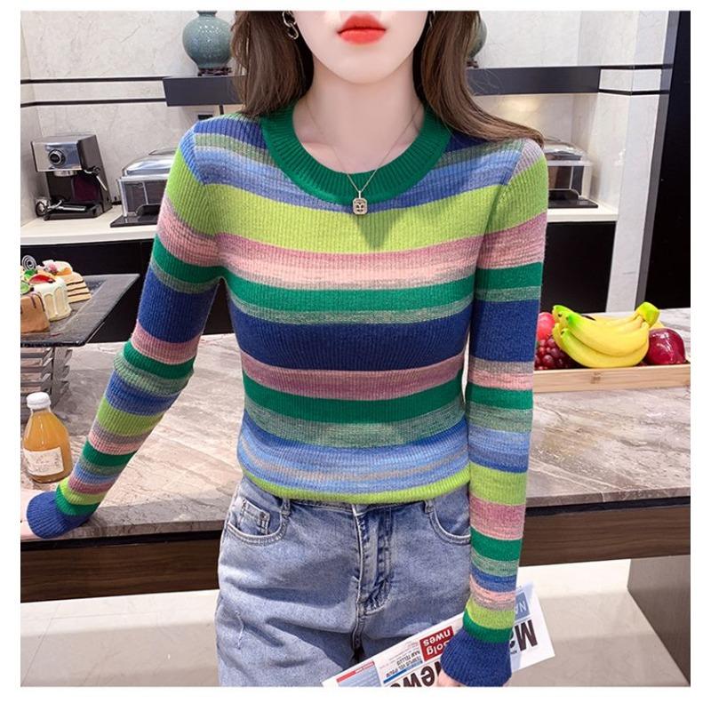 Nový Vlněný Podzimní a Zimní Svetr s Dlouhým Rukávem Pletený v Duhových Pruzích pro Ženy Tenký Svetr Základ Snižující Věk