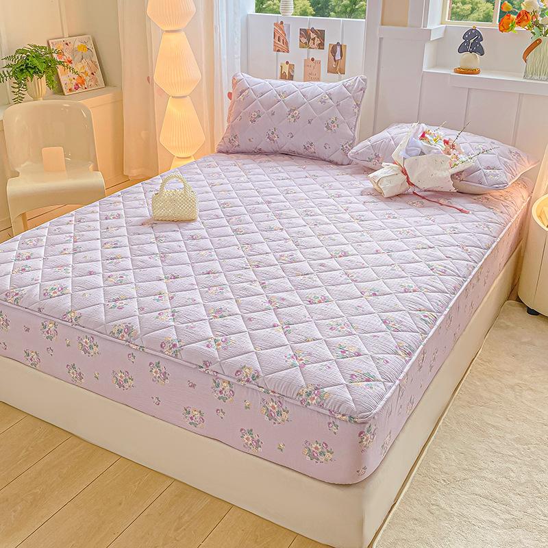 Cotton Quilted Fitted Sheet Cover, New All-season Mattress Protector, Dust Cover, All-inclusive Sheet That Does Not Shift
