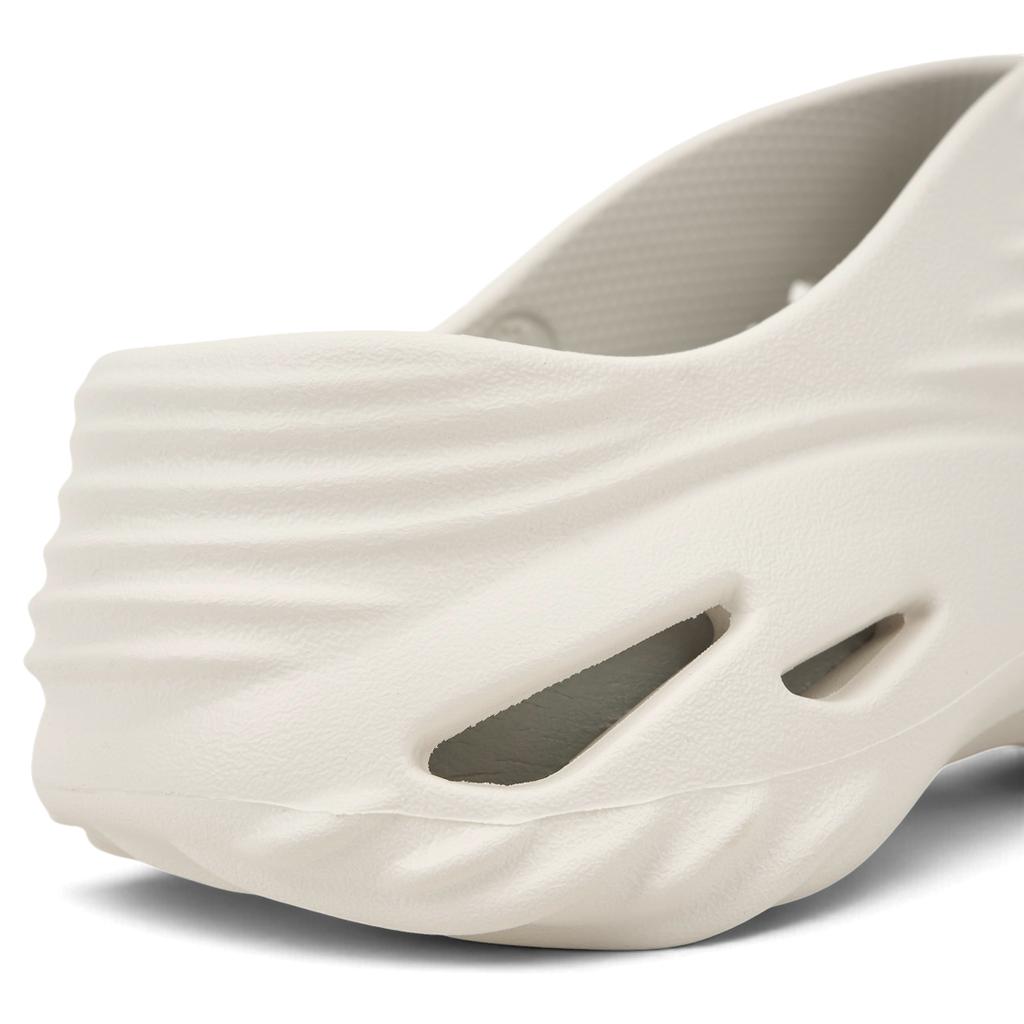 Crocs Echo Wave Chalk Unisex Sneaker Creme 210521-0WV