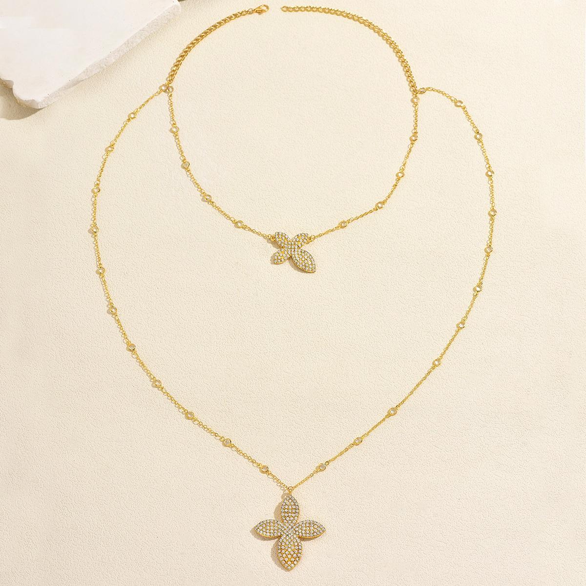 

Elegant Layered Flower Choker Rhinestone Paved Irregular Floral Pendant Gold Color Jewelry For Women Wedding & Event Wear