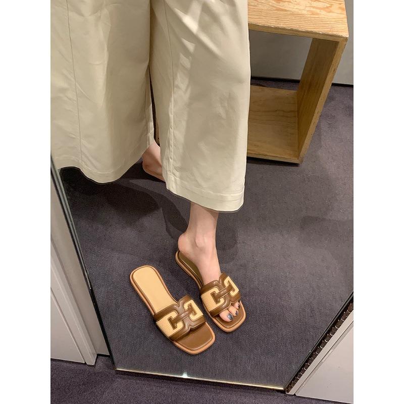 Sheepskin version of genuine leather square head straw splicing cool slippers women's summer woven beach one-word slippers wear half slippers