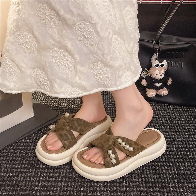 Plateau-Crossover-Slipper Damen 2025 neu modisch und bequem lässig coole Slipper Damen französische Perle mit Rock Sandalen