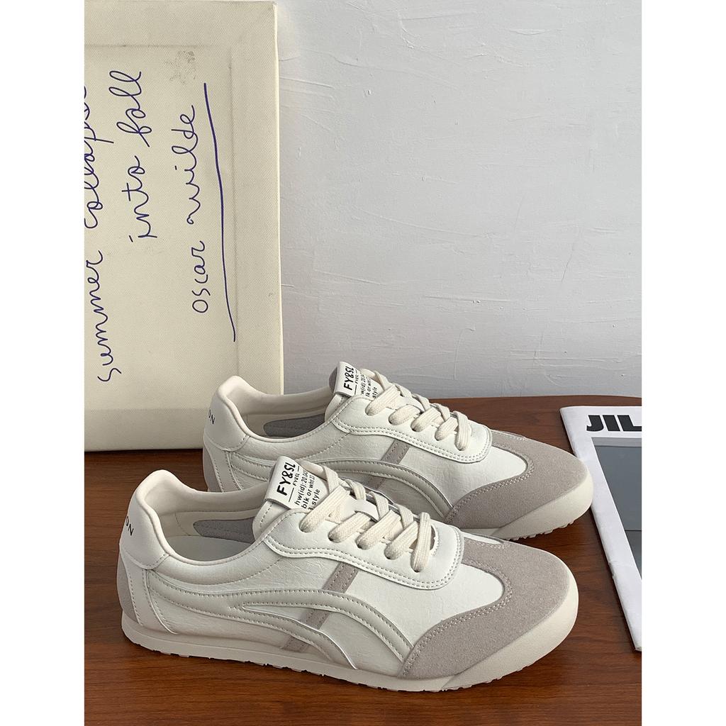 2025 spring and autumn great-looking women's shoes new German training shoes soft sole versatile casual board shoes super fire student sports shoes