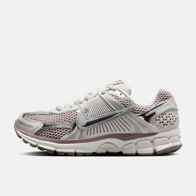 NIKE Women's Casual Shoes ZOOM VOMERO 5 Sneakers