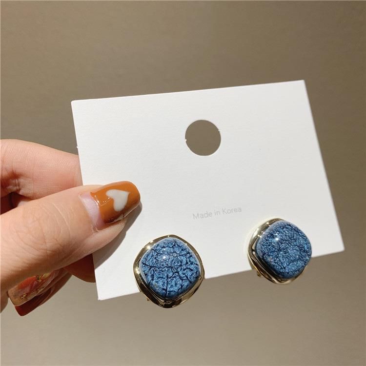 Marble crack metal square earrings, Korean small temperament simple and cold style geometric earrings