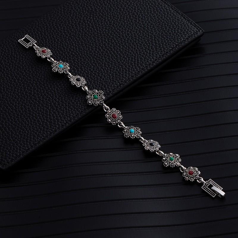 Vintage Western Geometric Bracelet Women'S Premium Ethnic Style Emerald Bracelet Elegant Flower Bracelet Jewelry
