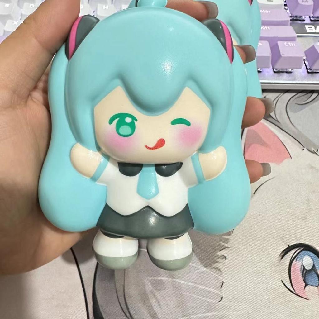 TopToy Future Miku Rebound Stress Relief Plushie – A Stress-Relieving Gadget, Trendy Toy Ornament, Ideal for Festivals, Graduation Gifts