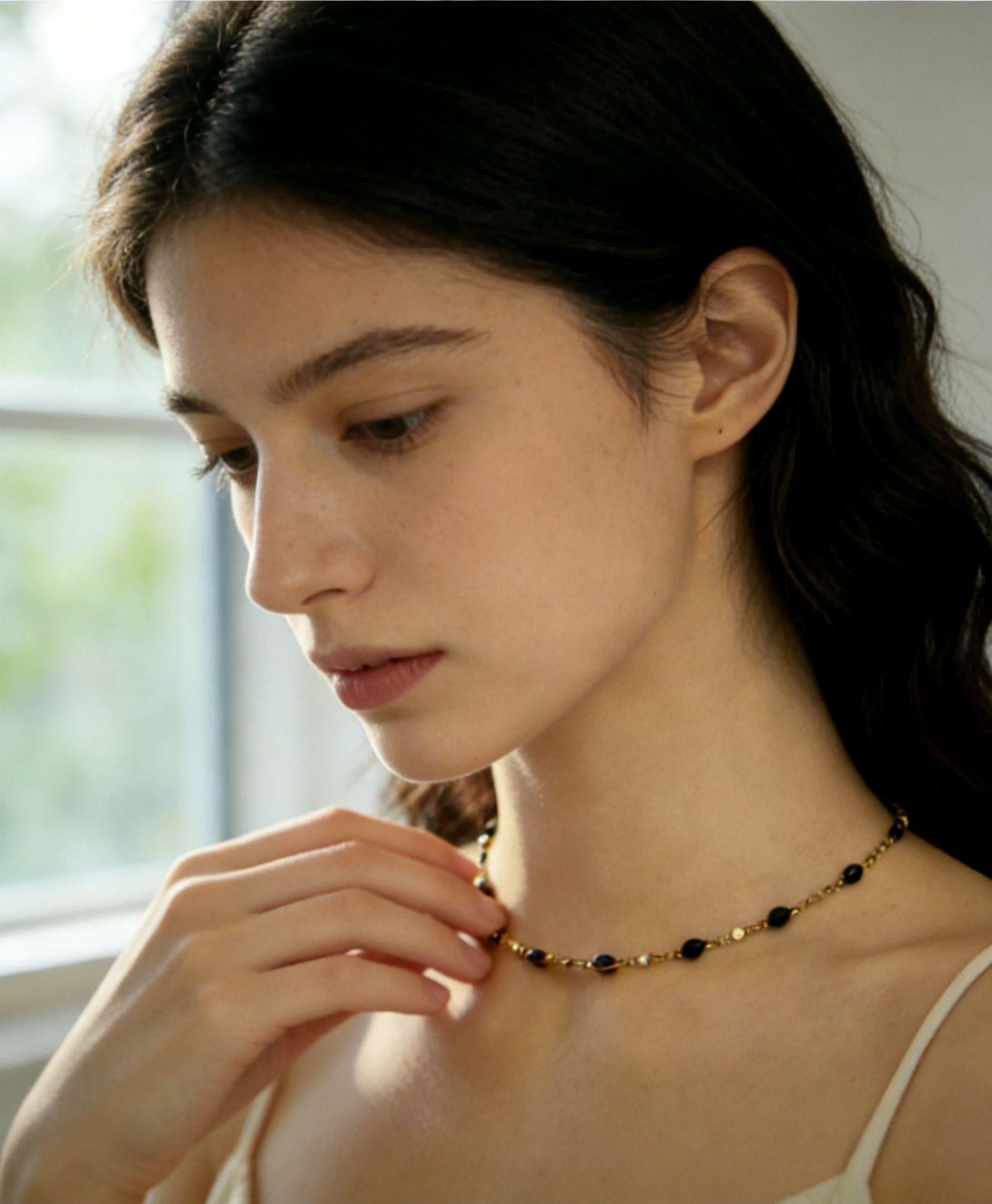 French Temperament Rhombus Black Dripping Oil Handmade Brass Gold-Plated High-End Light Luxury Niche Necklace