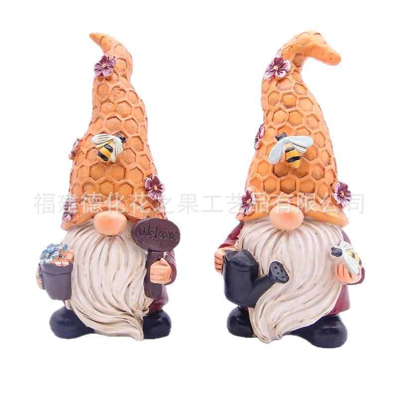 Garden Resin Gnome Decor with Bees and Flowers