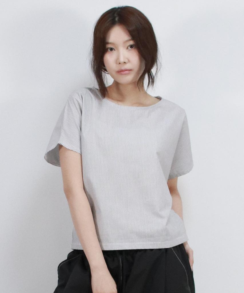 Deumakeu Stripe Mini French Short Sleeve Shirt Black