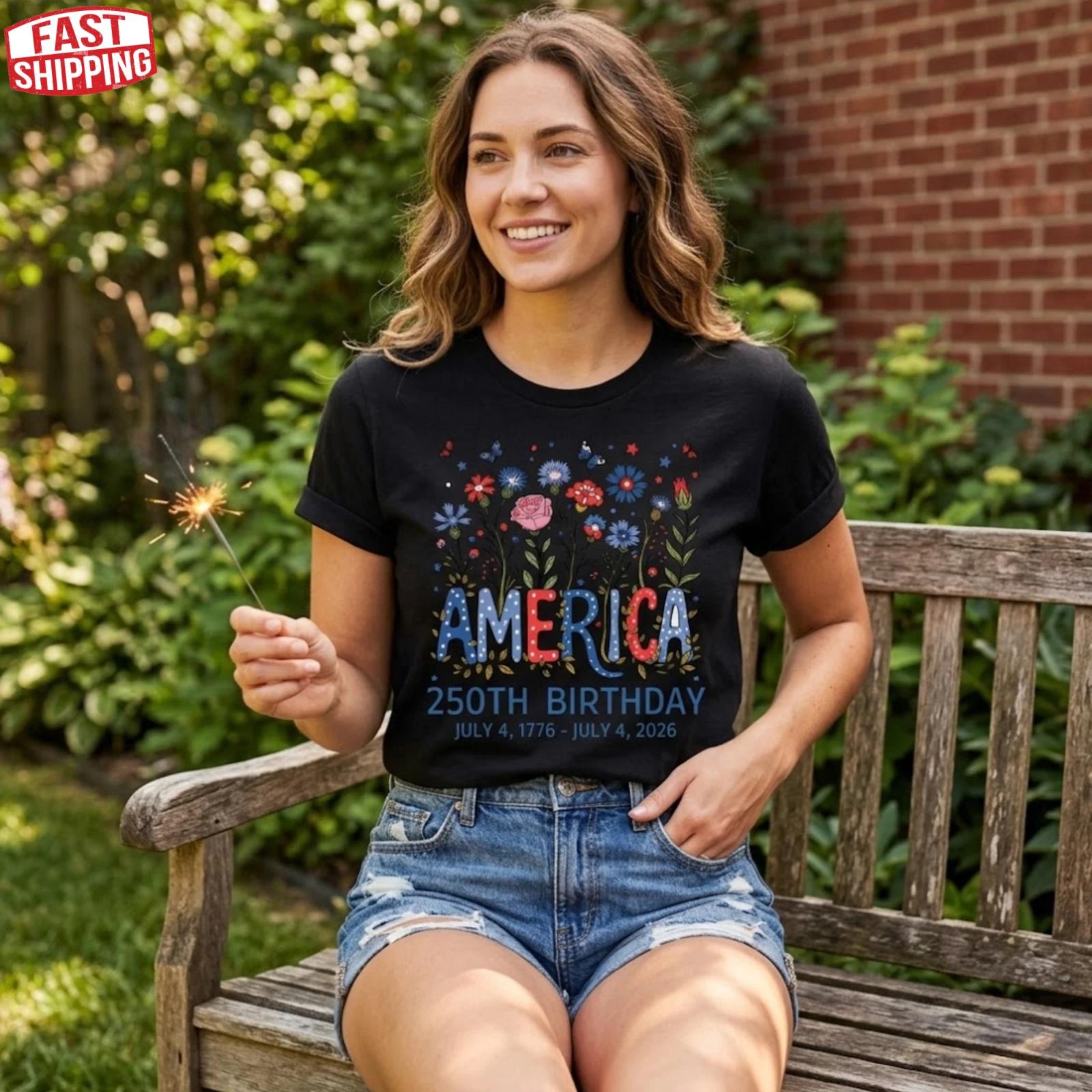 Women s USA 250th Birthday 1776–2026 Floral Butterfly Patriotic T-Shirt 3XL