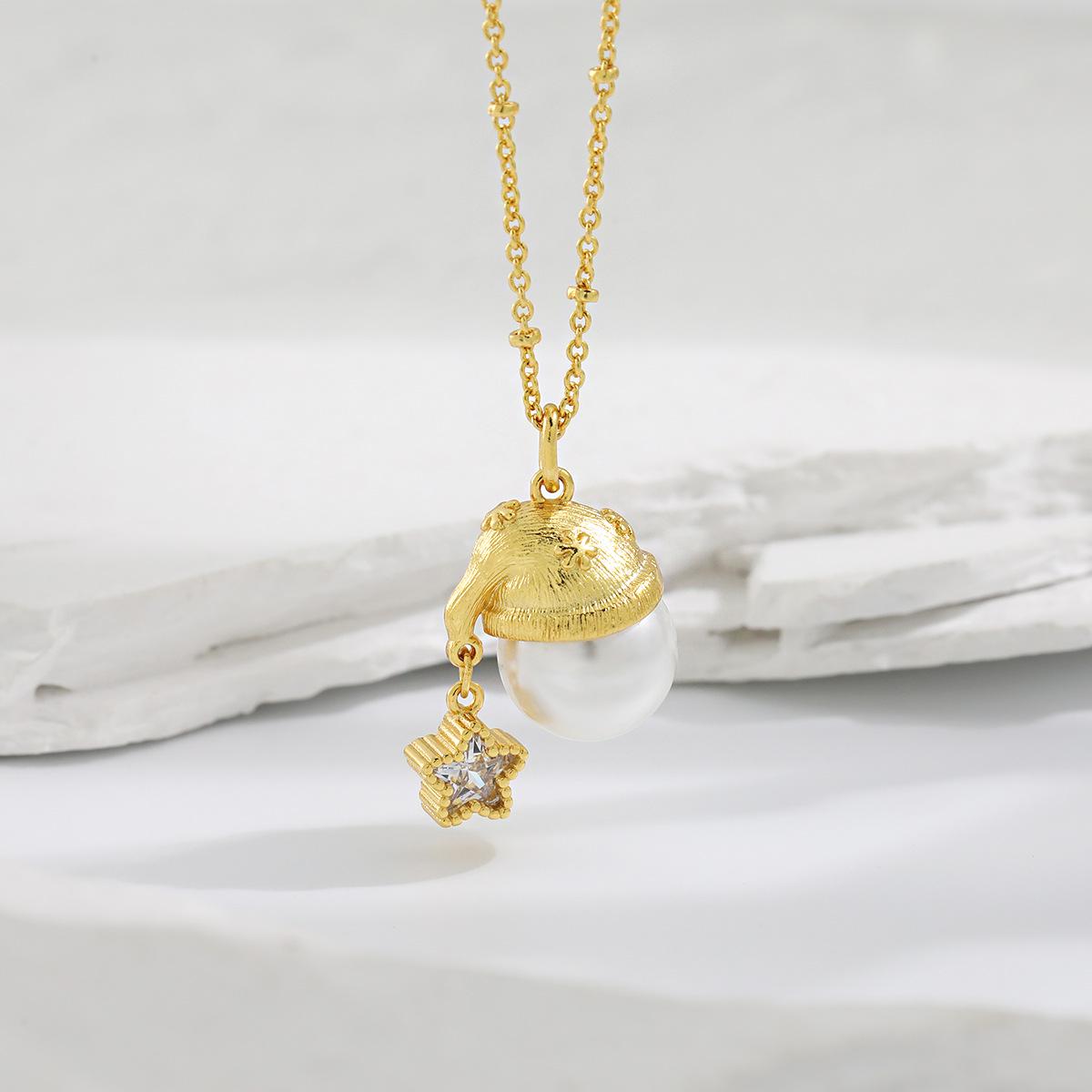 

Brushed Gold Christmas Hat Faux Pearl Pendant Necklace & Stud Earrings: Elegant, Versatile Choker Sweater Chain for Women