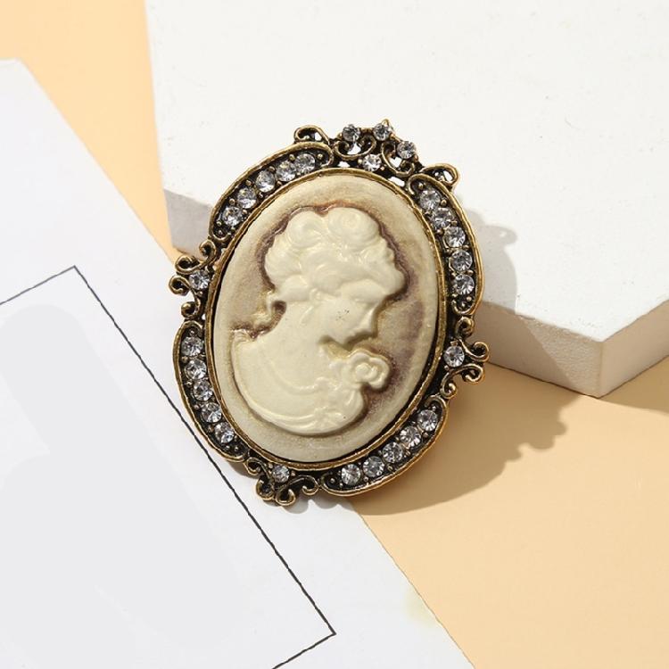 Classical Cameo Portrait Brooch Retro Filigree Design With Sturdy Alloy Women's Clothing Accessory For Gift Giving