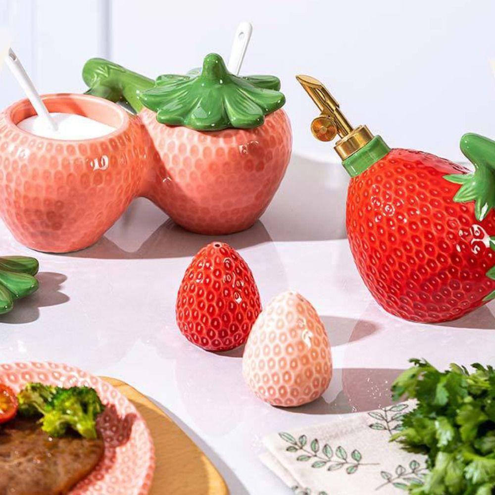Cartoon Strawberry Seasoning Jar Japanese Style Spice Jar Kawaii Condiment Can  Salt