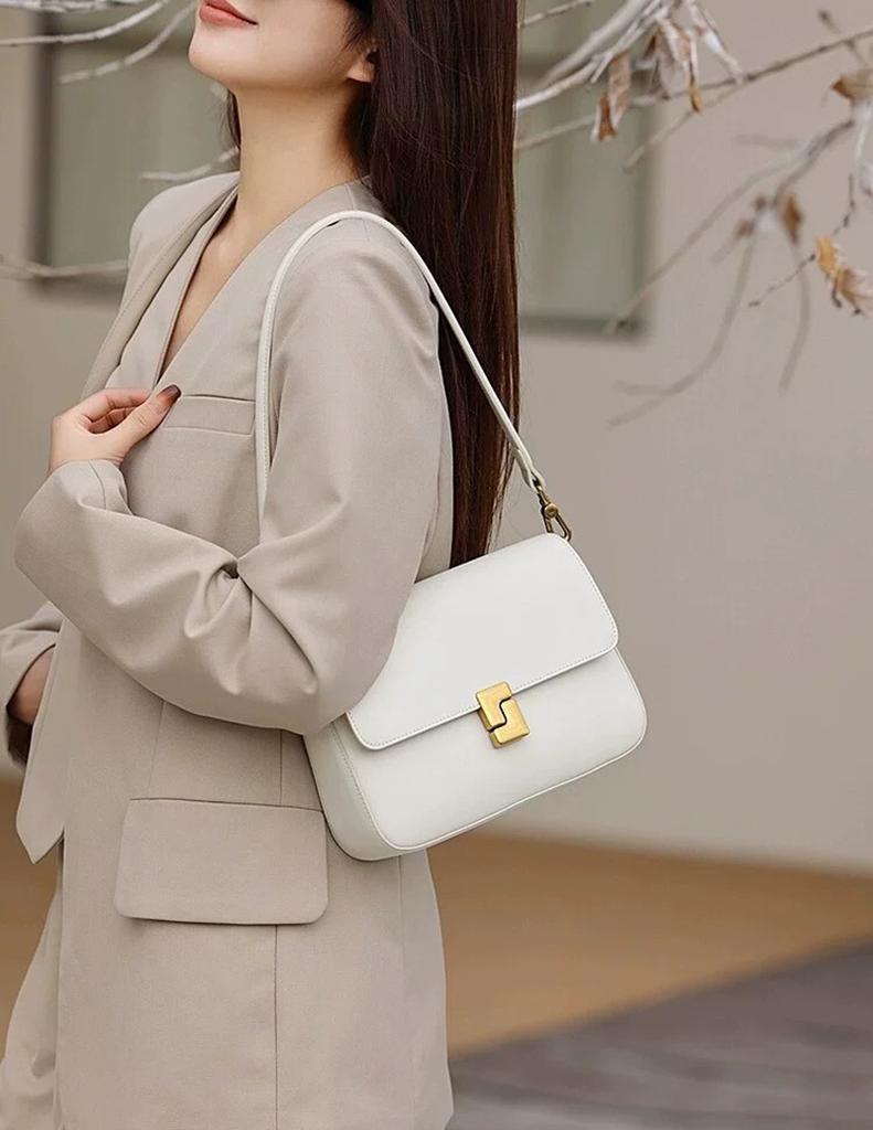 New style tofu bag, high-quality and stylish genuine leather women's bag, shoulder bag, crossbody bag, small square bag.
