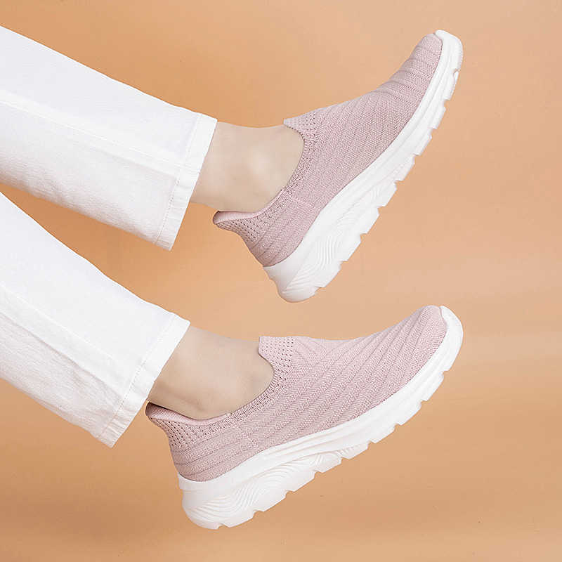 Fashion High Sole Hip Hop Black And White Woman Shoes Casual Shose For Women White Woman Sneakers Sports Cheapest Funny Tenya