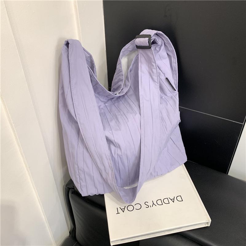 Cloth bag women's large-capacity new summer versatile pleated shoulder bag leisure student class tote bag