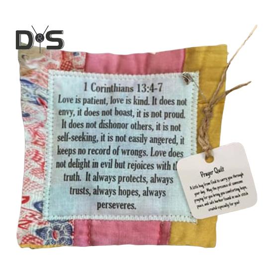 Mini colcha de oração, colcha de oração vintage com dispositivo de madeira dentro, colcha de oração de bolso feita à mão, quadrados, presente religioso para amigos cristãos