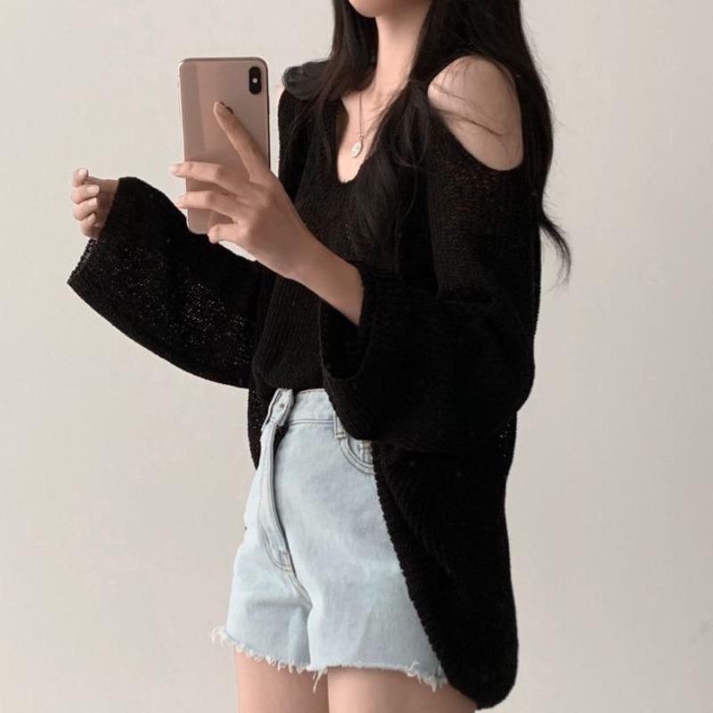 Chic Loose Lazy Style V-neck Off Shoulder Pullovers Sweaters Women Solid Fashion Casual Knitted Sweater Tops Women Elegant Round Neck Jumpers 25662