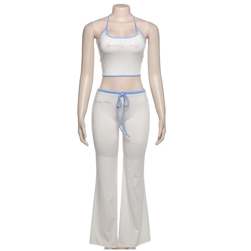 

Комплект из 2 предметов с принтом в виде букв, женский укороченный топ с бретелью через шею + эластичные брюки-клеш на шнурке, повседневные простые костюмы для отпуска S белый