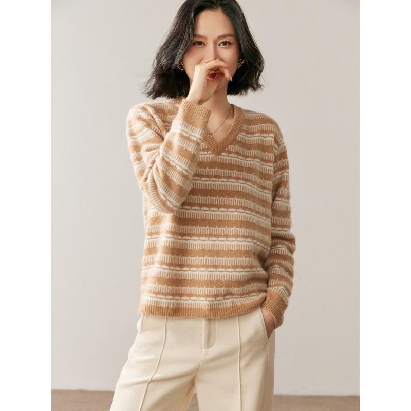 Women's Color Block V-Neck Cashmere Sweater - 2025 Autumn/Winter Korean Style Loose Slimming Pullover