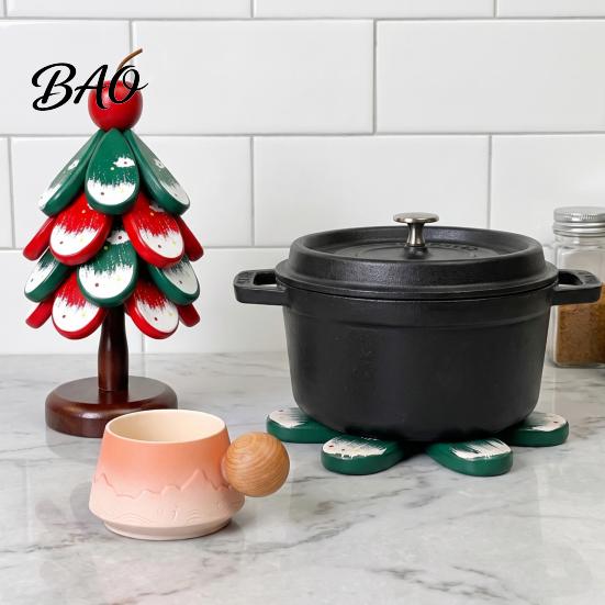 Foldable Pot Holder Christmas Tree Wooden Trivets, Durable Pine Wood Potholders with Storage Stand, Kitchen Countertop Protector Heat Resistant